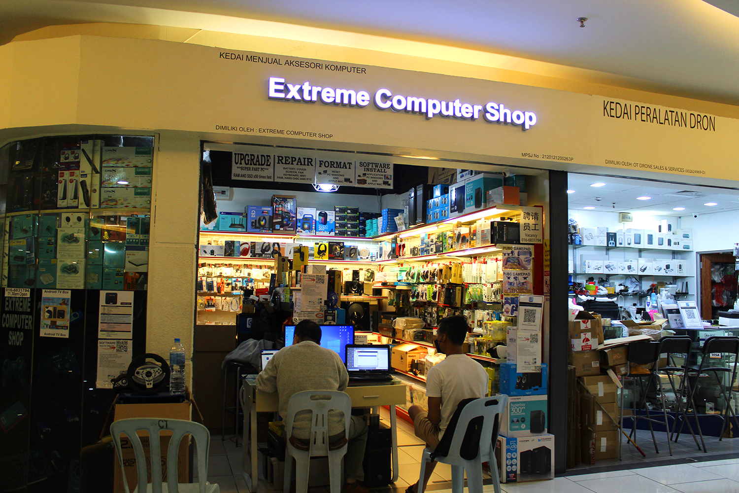 3rd Computer Shop Extreme Computer Shop - Your Most Gempak Companion!
